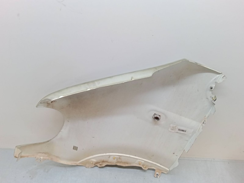 Recambio de aleta delantera izquierda para renault master ii autobús (jd) 2.8 dti referencia OEM IAM   