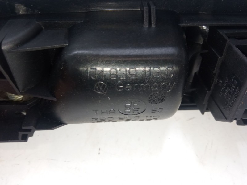 Recambio de maneta interior puerta trasera izquierda para volkswagen golf iv (1j1) 1.6 16v referencia OEM IAM   