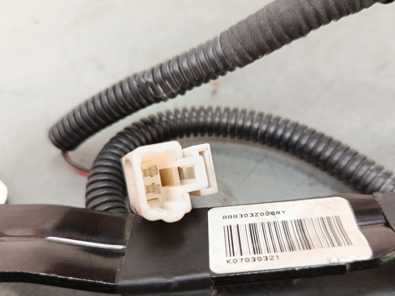 Recambio de anclaje cinturon delantero izquierdo para hyundai i40 i (vf) 1.7 crdi referencia OEM IAM   