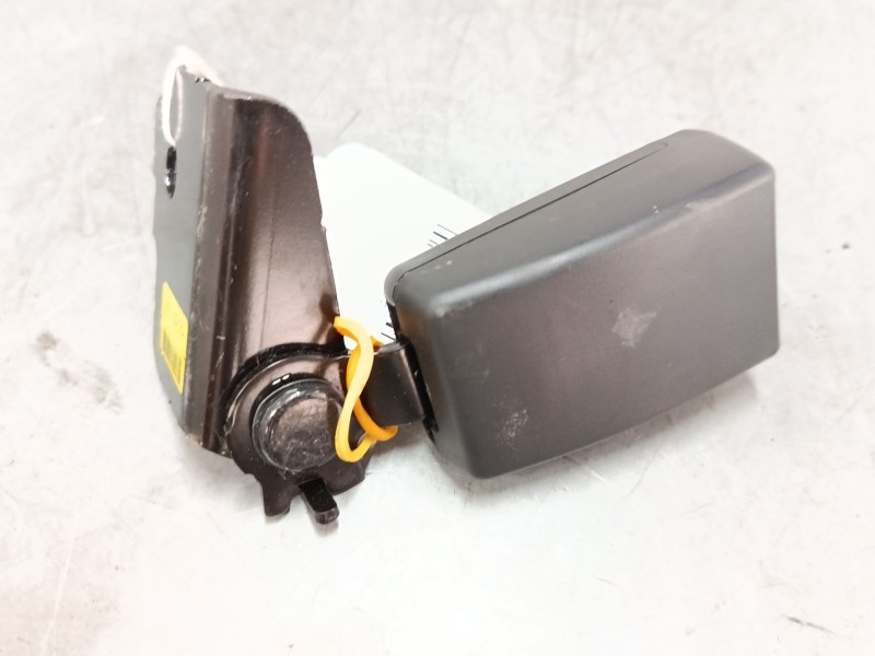 Recambio de anclaje cinturon trasero derecho para hyundai i40 i (vf) 1.7 crdi referencia OEM IAM   