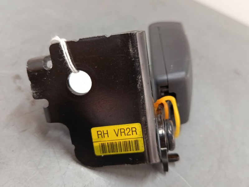 Recambio de anclaje cinturon trasero derecho para hyundai i40 i (vf) 1.7 crdi referencia OEM IAM   