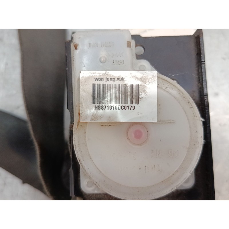 Recambio de cinturon con pretensor delantero izquierdo para hyundai h-1 travel (tq) 2.5 crdi referencia OEM IAM   