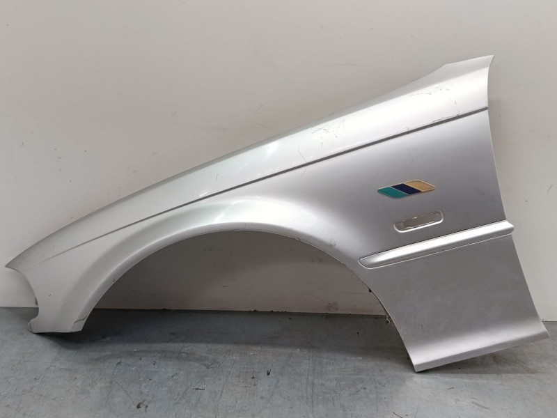 Recambio de aleta delantera izquierda para bmw 3 coupé (e46) 323 ci referencia OEM IAM   