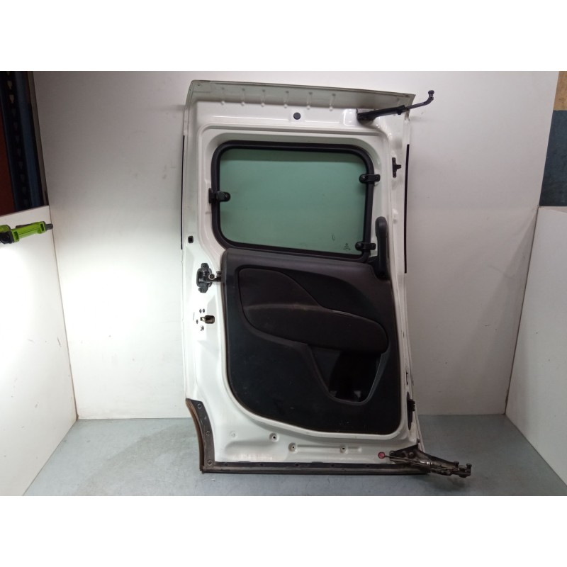 Recambio de puerta corredera izquierda completa para fiat doblo furgoneta/monovolumen (223_) 1.3 jtd 16v multijet referencia OEM