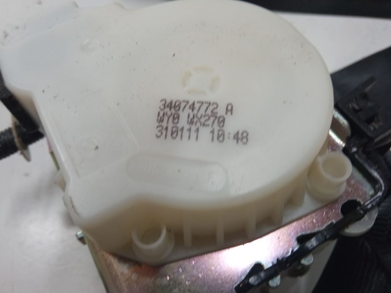 Recambio de cinturon seguridad trasero derecho para ford focus iii 1.6 tdci referencia OEM IAM BM51611B68AB3JA6  