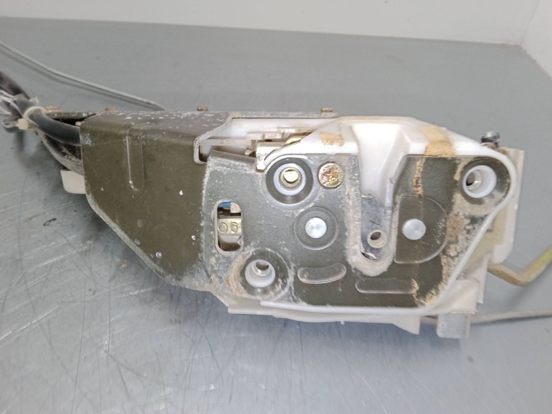 Recambio de cerradura puerta delantera derecha para opel agila a (h00) 1.2 16v (f68) referencia OEM IAM   