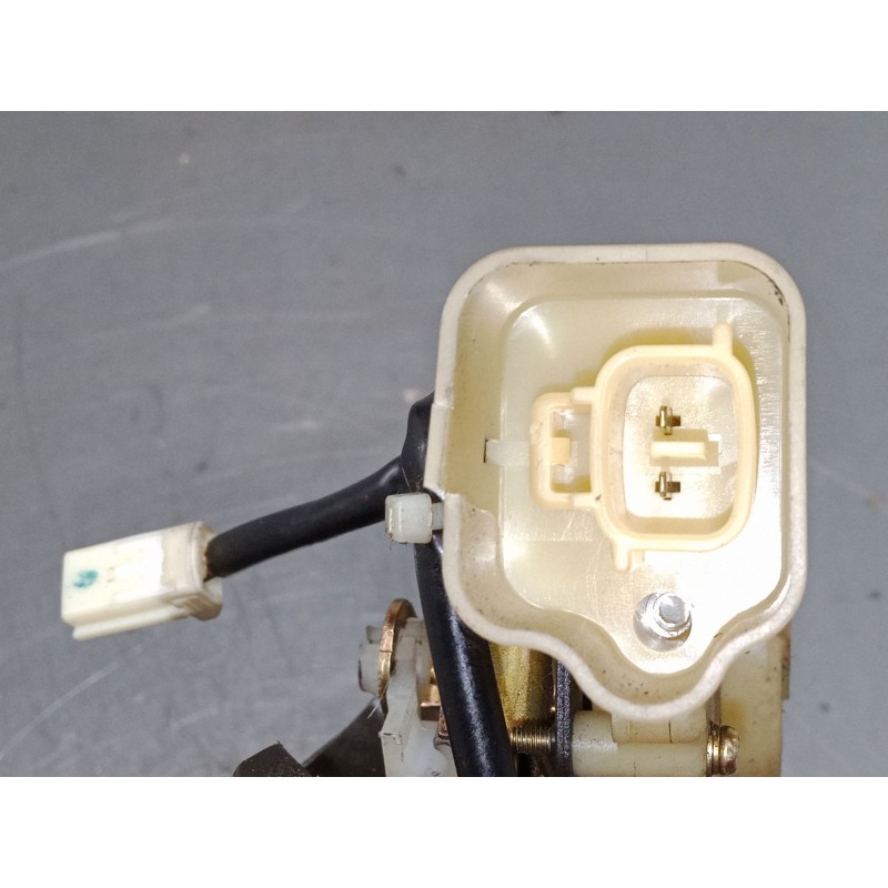 Recambio de cerradura maletero / porton para mazda 323 f vi hatchback (bj) 1.5 16v (bj5w) referencia OEM IAM   