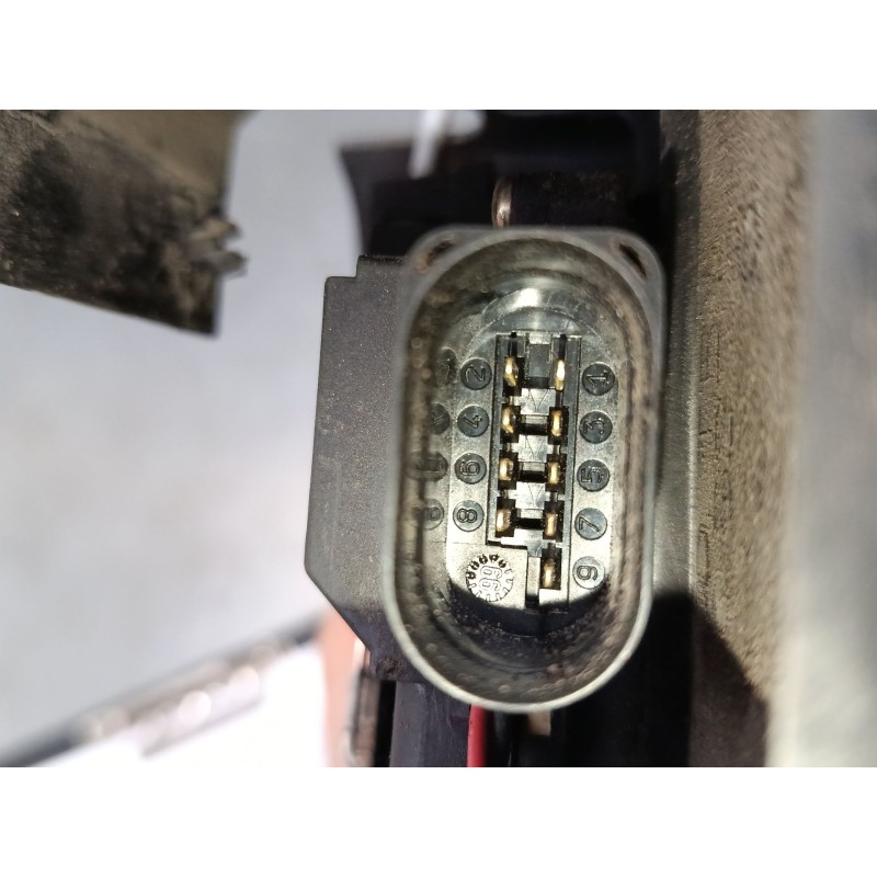Recambio de cerradura puerta delantera izquierda para audi tt roadster (8n9) 1.8 t quattro referencia OEM IAM    Recambio de cerradura puerta delantera izquierda para audi tt roadster (8n9) 1.8 t quattro referencia OEM IAM