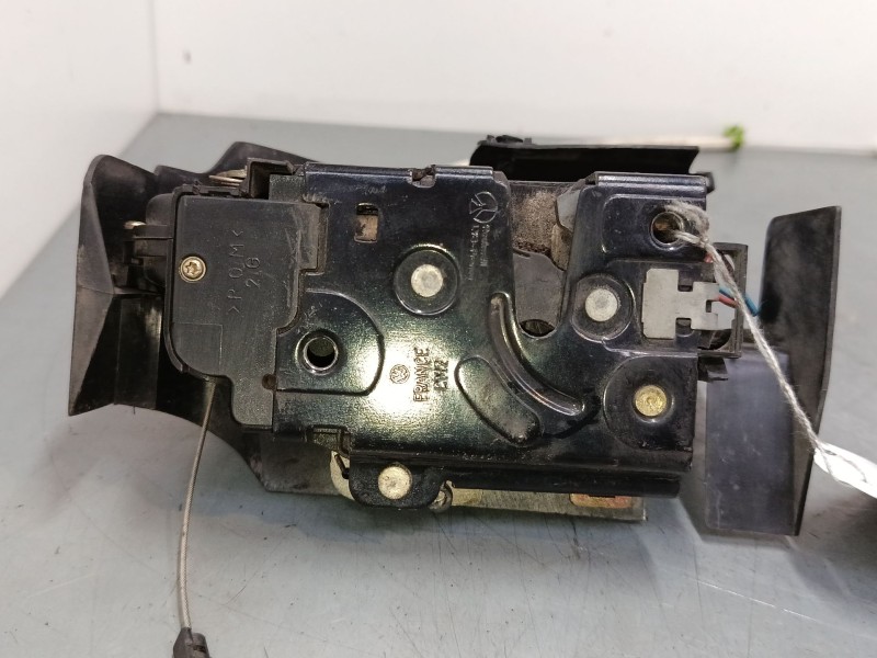 Recambio de cerradura puerta delantera izquierda para audi tt roadster (8n9) 1.8 t quattro referencia OEM IAM    Recambio de cerradura puerta delantera izquierda para audi tt roadster (8n9) 1.8 t quattro referencia OEM IAM