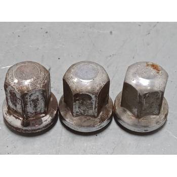 PACK 3 TORNILLOS RENAULT LLANTA CHAPA VASO19 