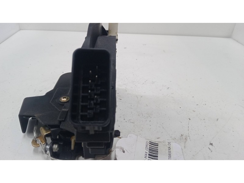 Recambio de cerradura puerta trasera derecha para ford focus c-max (dm2) 1.6 referencia OEM IAM    Recambio de cerradura puerta trasera derecha para ford focus c-max (dm2) 1.6 referencia OEM IAM