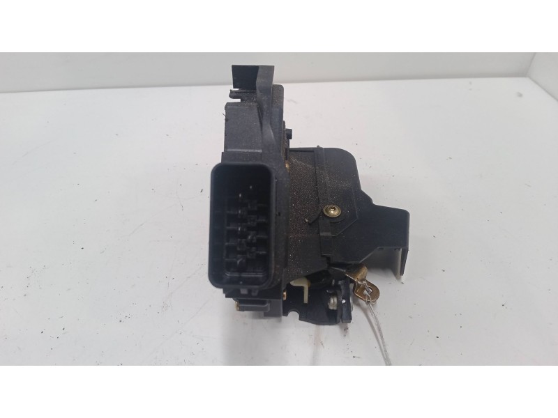 Recambio de cerradura puerta trasera izquierda para ford focus c-max (dm2) 1.6 referencia OEM IAM    Recambio de cerradura puerta trasera izquierda para ford focus c-max (dm2) 1.6 referencia OEM IAM