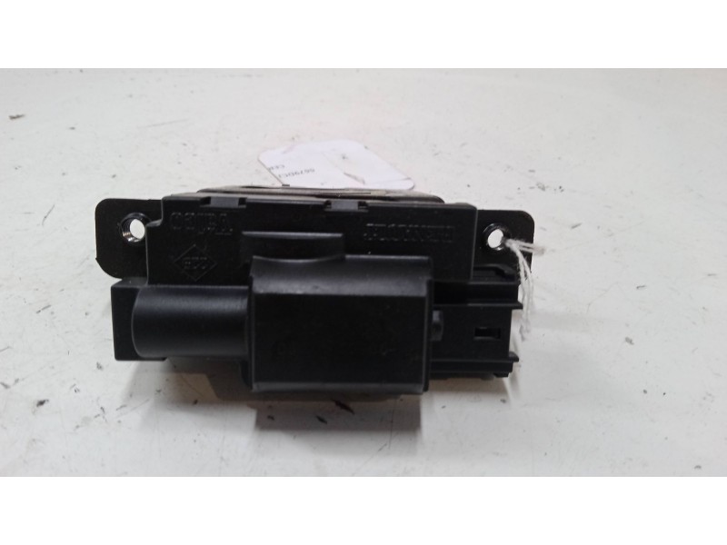 Recambio de cerradura maletero / porton para nissan primera hatchback (p12) 1.6 referencia OEM IAM   