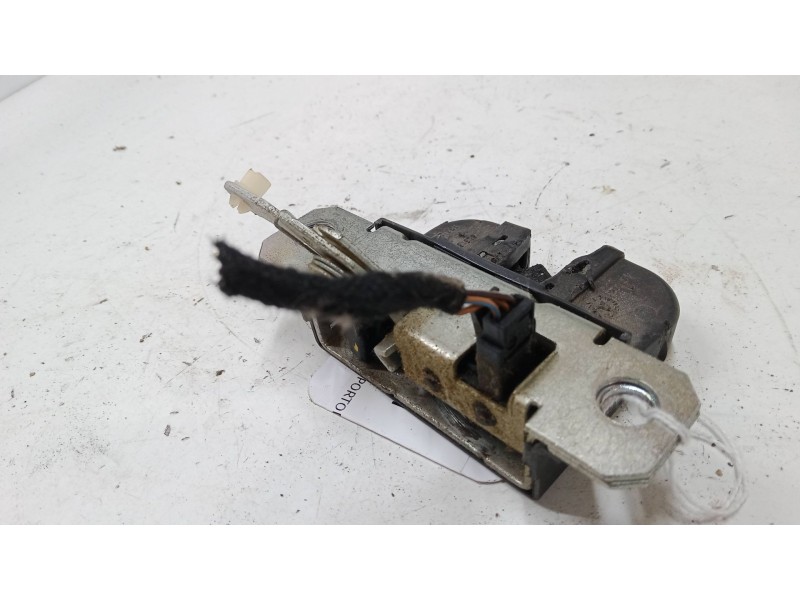 Recambio de cerradura maletero / porton para seat ibiza iii (6l1) 1.4 16v referencia OEM IAM   