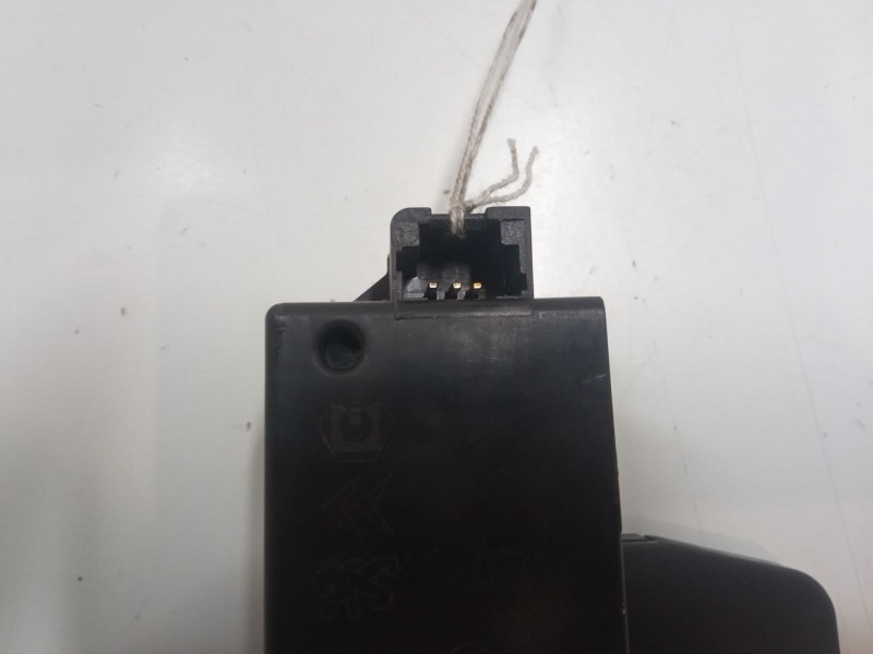 Recambio de cerradura maletero / porton para citroën xsara picasso (n68) 1.6 hdi referencia OEM IAM   