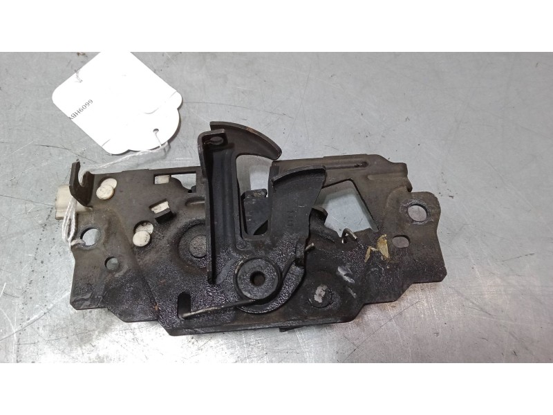 Recambio de cerradura capo para ford focus iii 1.6 tdci referencia OEM IAM bm5a 16700 ac  