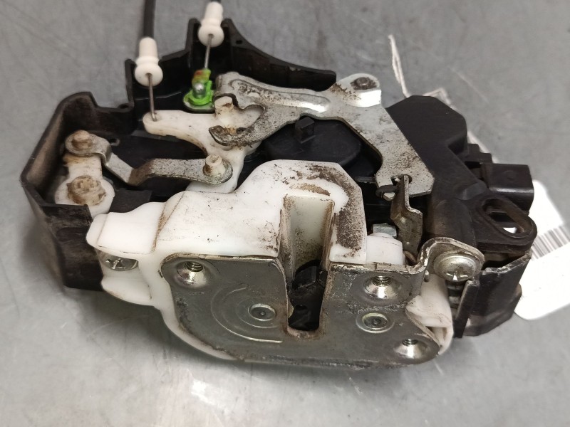 Recambio de cerradura puerta delantera izquierda para mitsubishi colt vi (z3_a, z2_a) 1.3 (z21a) referencia OEM IAM   