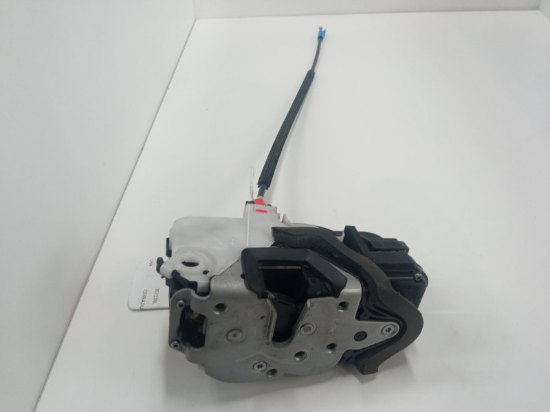 Recambio de cerradura puerta delantera derecha para opel zafira tourer c (p12) 1.6 cdti (75) referencia OEM IAM   