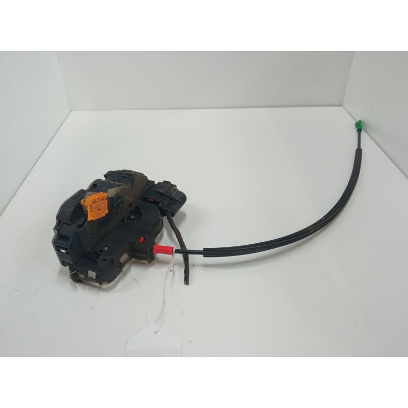 Recambio de cerradura puerta trasera derecha para opel zafira tourer c (p12) 1.6 cdti (75) referencia OEM IAM   