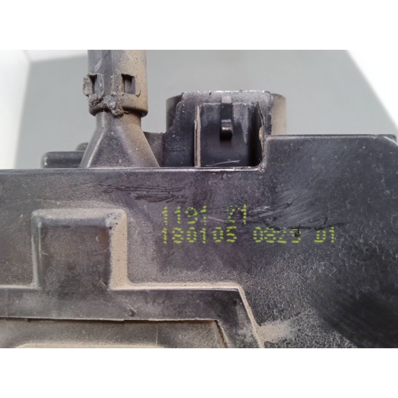 Recambio de cerradura puerta delantera derecha para renault scénic ii (jm0/1_) 1.5 dci (jm02, jm13) referencia OEM IAM   