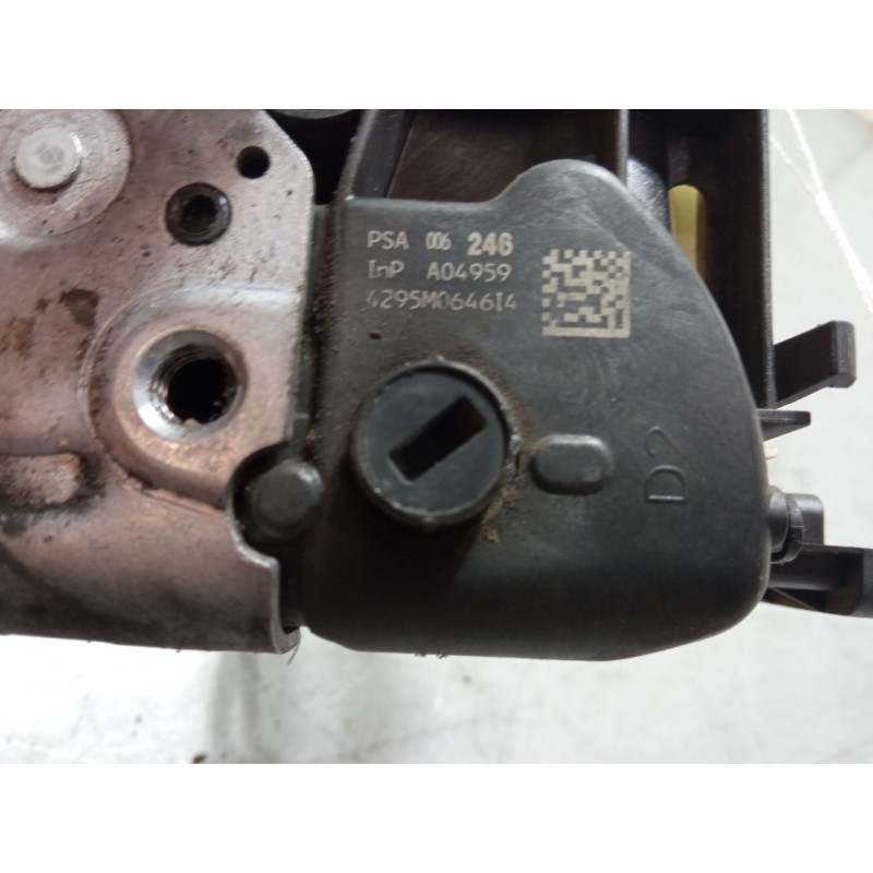 Recambio de cerradura puerta delantera derecha para citroën c3 ii (sc_) 1.0 vti 68 referencia OEM IAM   