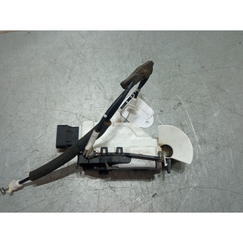 Recambio de cerradura puerta delantera izquierda para citroën c3 ii (sc_) 1.0 vti 68 referencia OEM IAM   