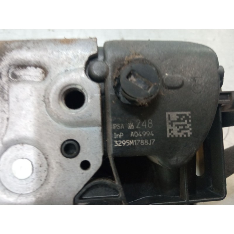 Recambio de cerradura puerta trasera izquierda para citroën c3 ii (sc_) 1.0 vti 68 referencia OEM IAM   