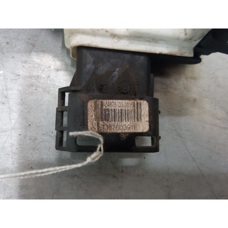 Recambio de cerradura puerta trasera izquierda para citroën c3 ii (sc_) 1.0 vti 68 referencia OEM IAM   