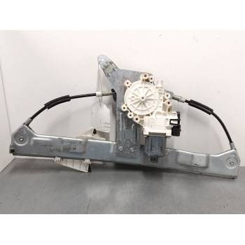 ELEVALUNAS ELECTRICO TRASERO DERECHO 0130822208 