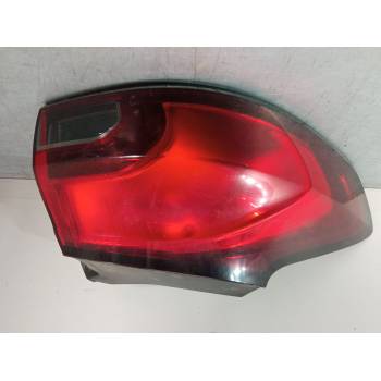 PILOTO TRASERO IZQUIERDO 39033312 