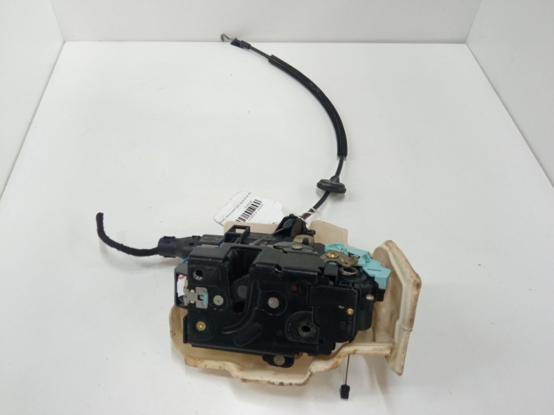 Recambio de cerradura puerta delantera derecha para volkswagen golf v (1k1) 1.9 tdi referencia OEM IAM    Recambio de cerradura puerta delantera derecha para volkswagen golf v (1k1) 1.9 tdi referencia OEM IAM