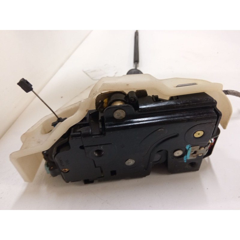 Recambio de cerradura puerta trasera derecha para volkswagen golf v (1k1) 1.9 tdi referencia OEM IAM    Recambio de cerradura puerta trasera derecha para volkswagen golf v (1k1) 1.9 tdi referencia OEM IAM