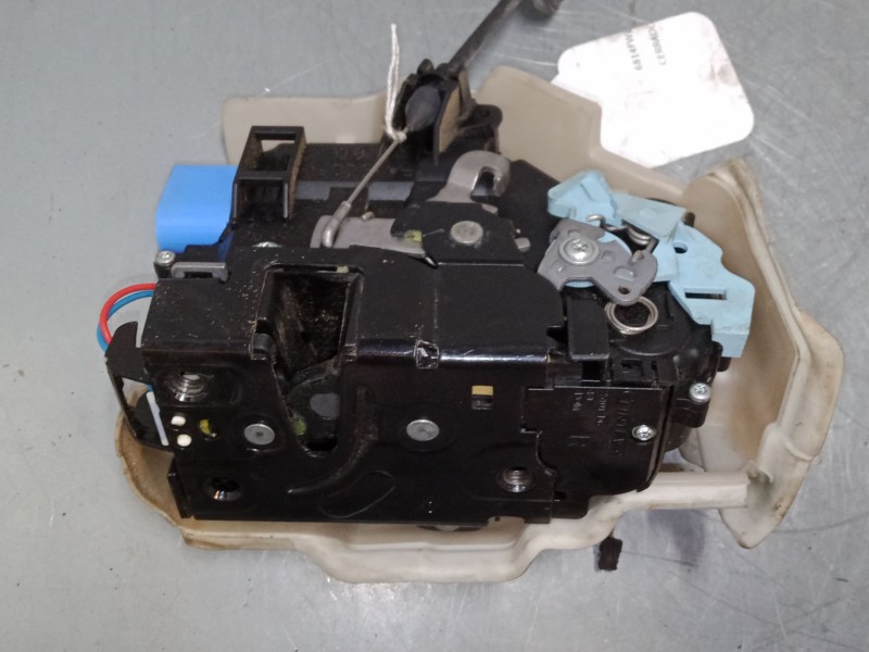 Recambio de cerradura puerta delantera izquierda para volkswagen golf v (1k1) 1.9 tdi referencia OEM IAM   