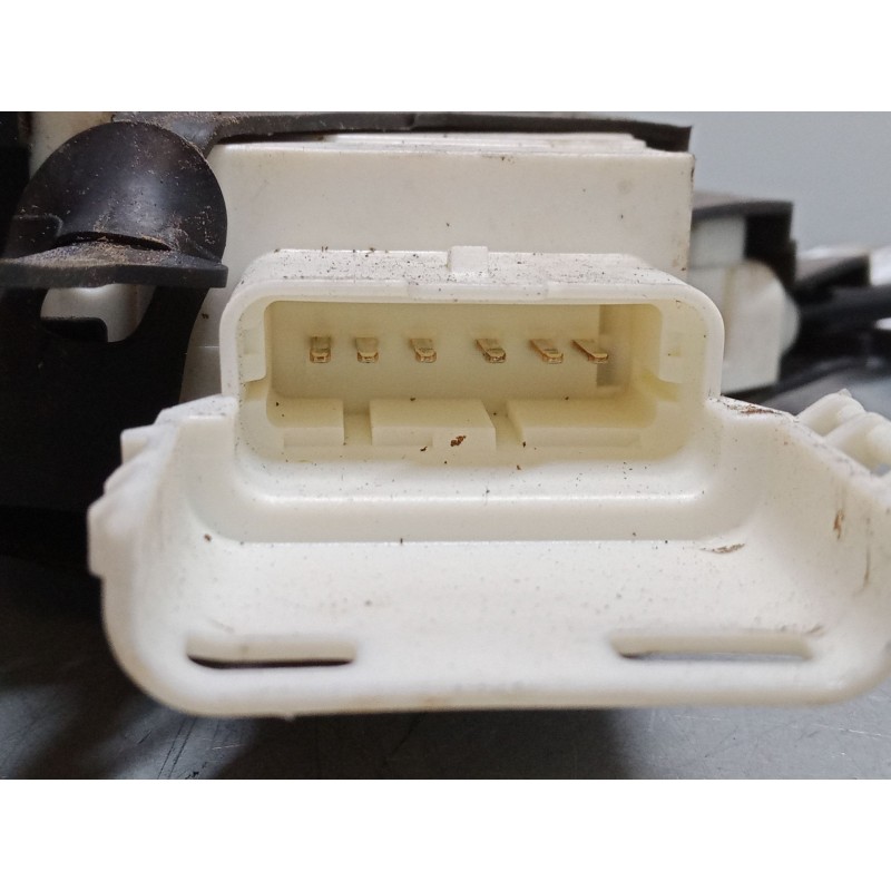 Recambio de cerradura puerta delantera derecha para citroën c4 i (lc_) 1.4 16v referencia OEM IAM    Recambio de cerradura puerta delantera derecha para citroën c4 i (lc_) 1.4 16v referencia OEM IAM