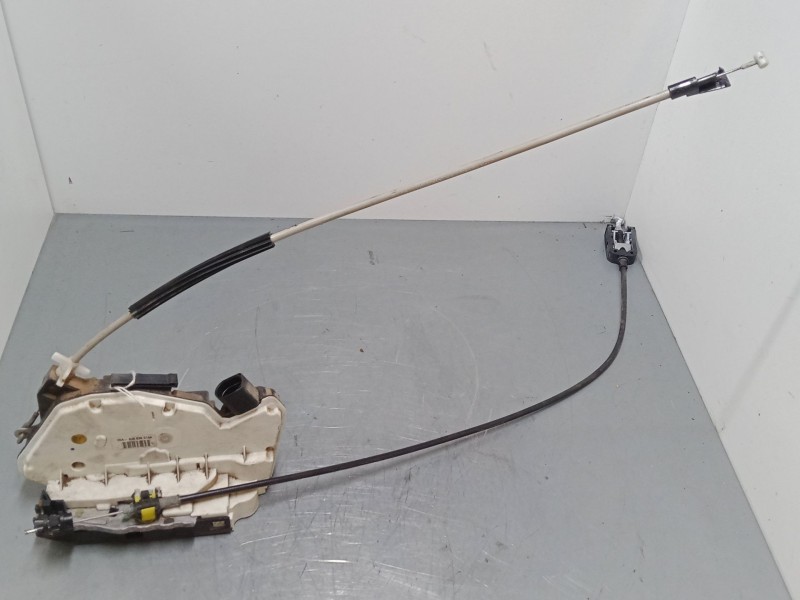 Recambio de cerradura puerta trasera izquierda para seat ibiza iv sc (6j1, 6p5) 1.4 tdi referencia OEM IAM   