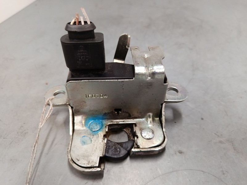 Recambio de cerradura maletero / porton para volkswagen golf vi (5k1) 1.2 tsi referencia OEM IAM   