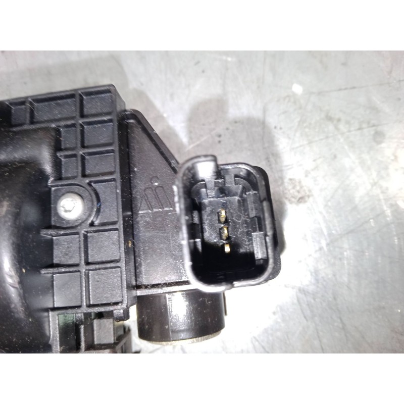 Recambio de cerradura maletero / porton para peugeot 208 i (ca_, cc_) 1.2 vti 82 referencia OEM IAM    Recambio de cerradura maletero / porton para peugeot 208 i (ca_, cc_) 1.2 vti 82 referencia OEM IAM