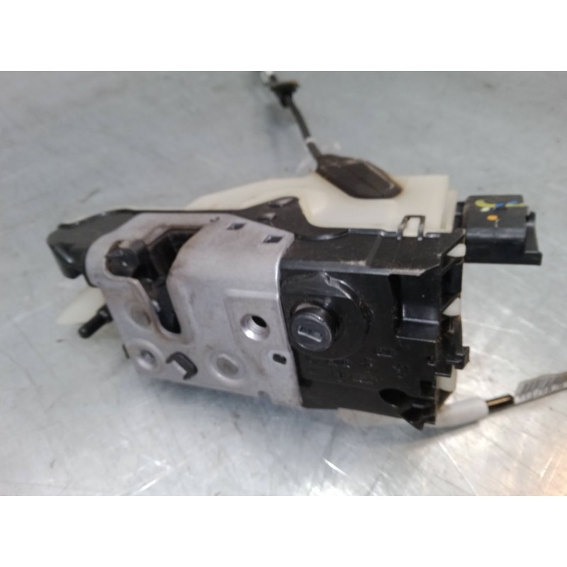 Recambio de cerradura puerta delantera izquierda para peugeot 208 i (ca_, cc_) 1.2 vti 82 referencia OEM IAM   