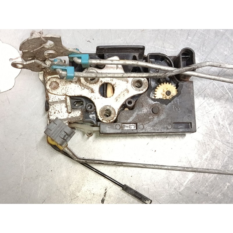 Recambio de cerradura puerta trasera izquierda para chevrolet aveo / kalos hatchback (t250, t255) 1.2 referencia OEM IAM    Recambio de cerradura puerta trasera izquierda para chevrolet aveo / kalos hatchback (t250, t255) 1.2 referencia OEM IAM