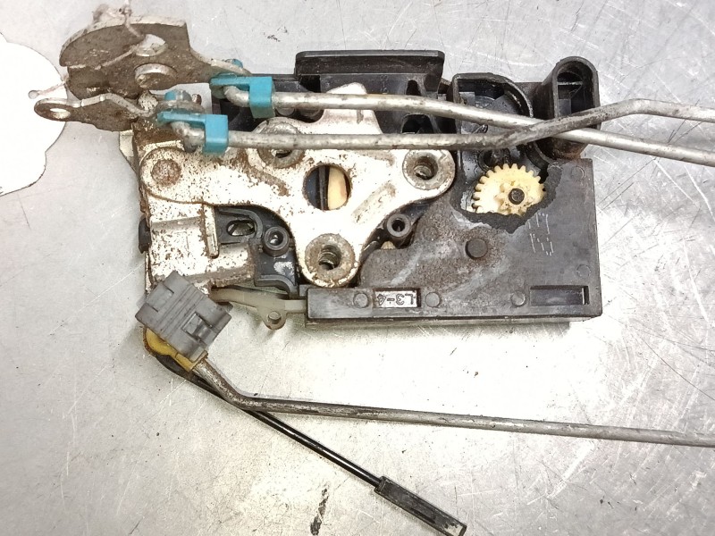 Recambio de cerradura puerta trasera izquierda para chevrolet aveo / kalos hatchback (t250, t255) 1.2 referencia OEM IAM    Recambio de cerradura puerta trasera izquierda para chevrolet aveo / kalos hatchback (t250, t255) 1.2 referencia OEM IAM