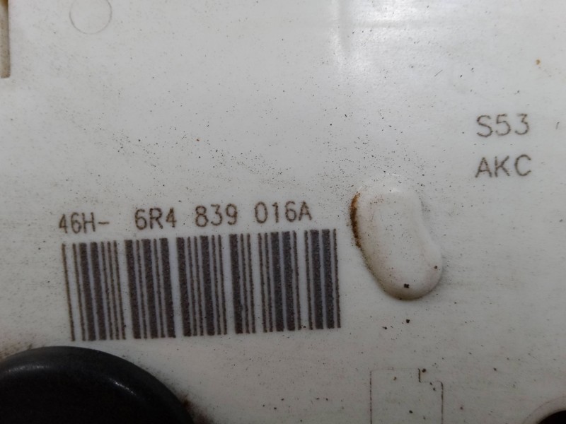 Recambio de cerradura puerta trasera derecha para volkswagen polo v (6r1, 6c1) 1.4 tdi referencia OEM IAM   