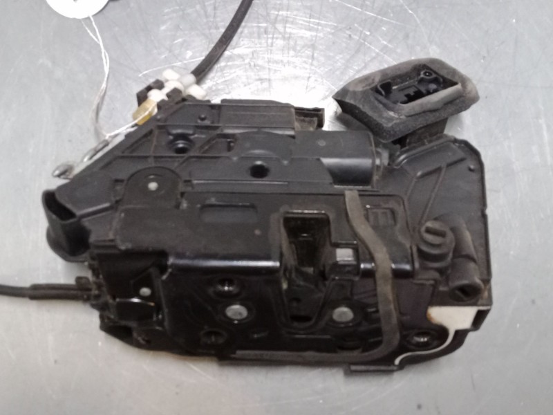 Recambio de cerradura puerta trasera derecha para volkswagen polo v (6r1, 6c1) 1.4 tdi referencia OEM IAM   