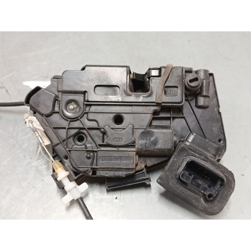 Recambio de cerradura puerta trasera izquierda para volkswagen polo v (6r1, 6c1) 1.4 tdi referencia OEM IAM    Recambio de cerradura puerta trasera izquierda para volkswagen polo v (6r1, 6c1) 1.4 tdi referencia OEM IAM