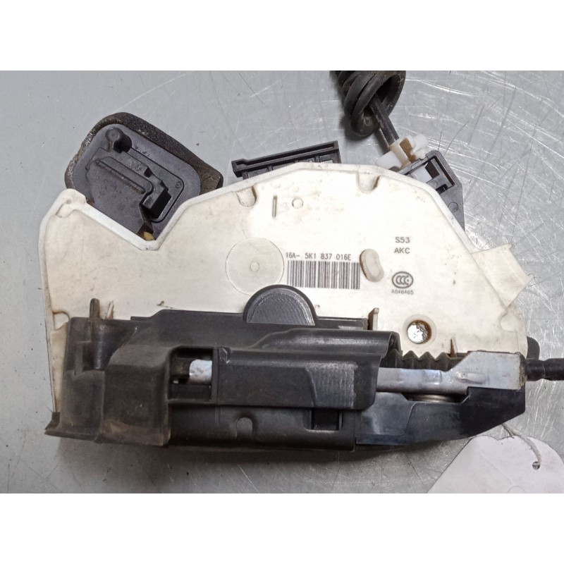 Recambio de cerradura puerta delantera derecha para volkswagen polo v (6r1, 6c1) 1.4 tdi referencia OEM IAM    Recambio de cerradura puerta delantera derecha para volkswagen polo v (6r1, 6c1) 1.4 tdi referencia OEM IAM