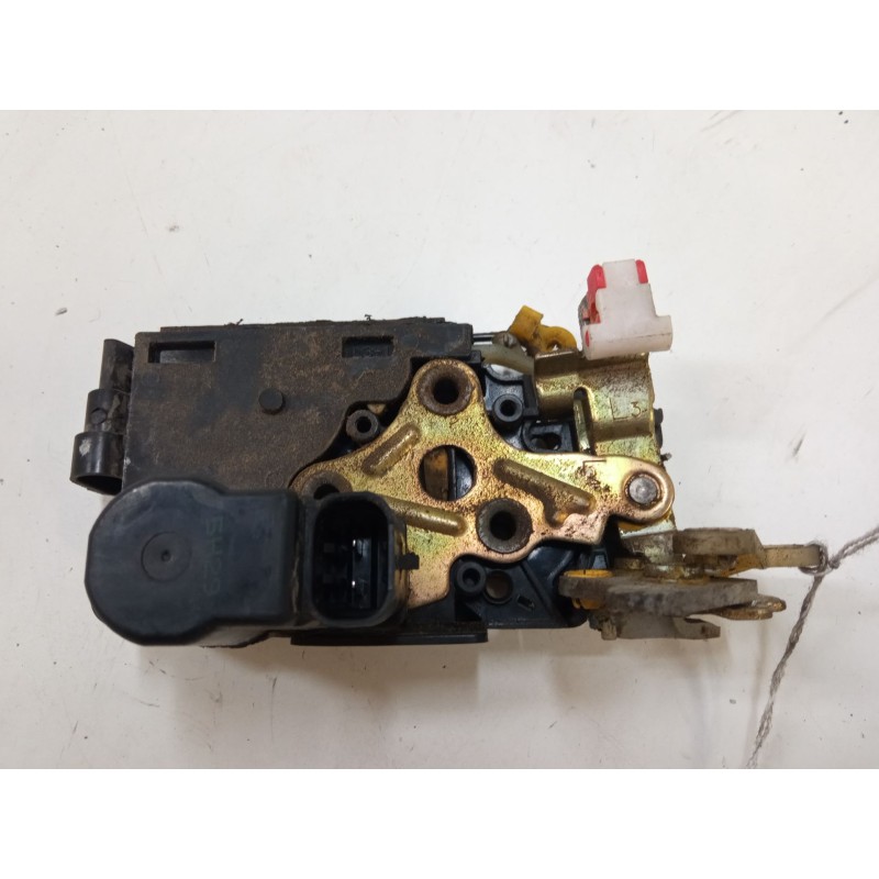 Recambio de cerradura puerta delantera izquierda para ssangyong rexton / rexton ii (gab_) 2.7 xdi referencia OEM IAM    Recambio de cerradura puerta delantera izquierda para ssangyong rexton / rexton ii (gab_) 2.7 xdi referencia OEM IAM