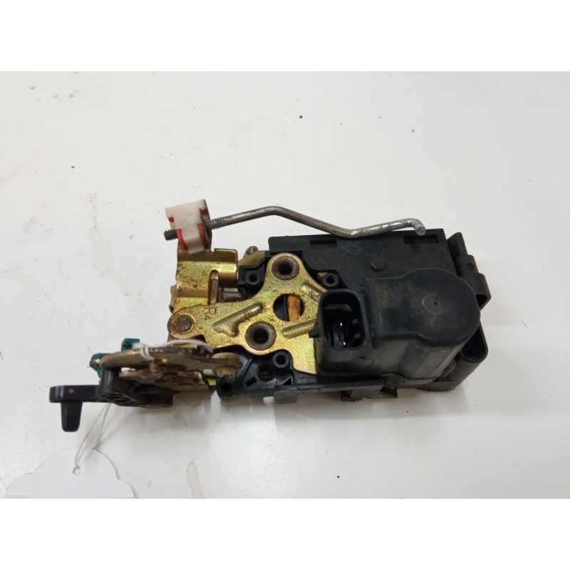 Recambio de cerradura puerta trasera derecha para ssangyong rexton / rexton ii (gab_) 2.7 xdi referencia OEM IAM    Recambio de cerradura puerta trasera derecha para ssangyong rexton / rexton ii (gab_) 2.7 xdi referencia OEM IAM