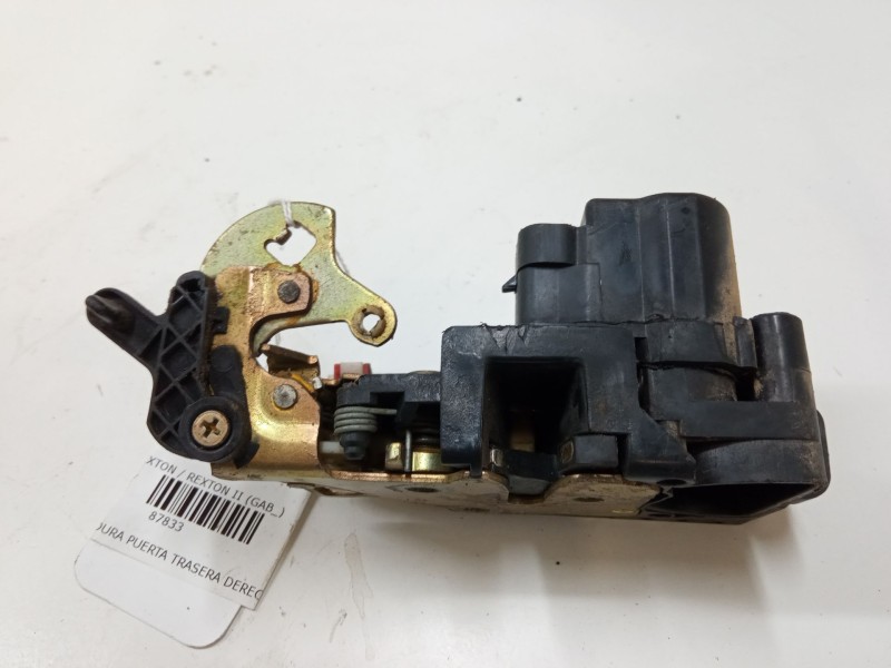 Recambio de cerradura puerta trasera derecha para ssangyong rexton / rexton ii (gab_) 2.7 xdi referencia OEM IAM    Recambio de cerradura puerta trasera derecha para ssangyong rexton / rexton ii (gab_) 2.7 xdi referencia OEM IAM