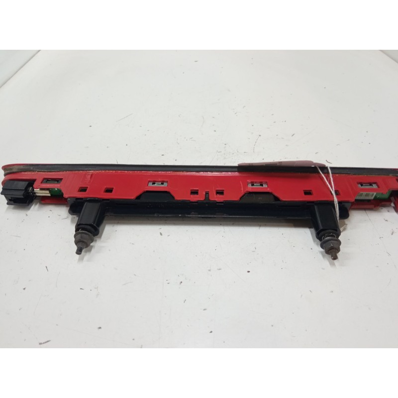 Recambio de luz central de freno para peugeot 3008 i monospace (0u_) 1.6 hdi 115 / bluehdi 115 referencia OEM IAM 9683461480  