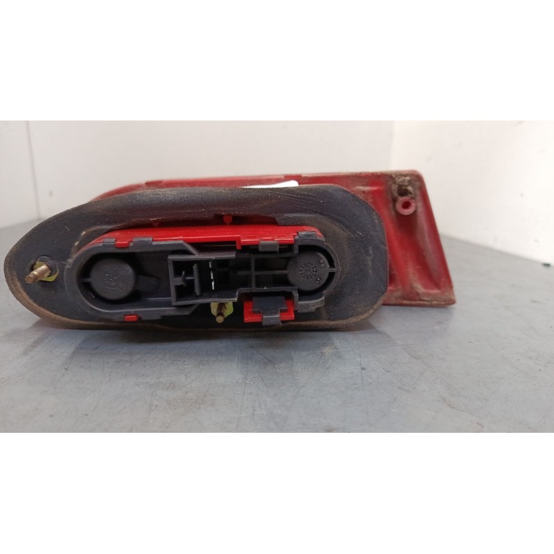 Recambio de piloto trasero porton derecho para alfa romeo 156 sportwagon (932_) 1.9 jtd (932b2b, 932b2c) referencia OEM IAM   