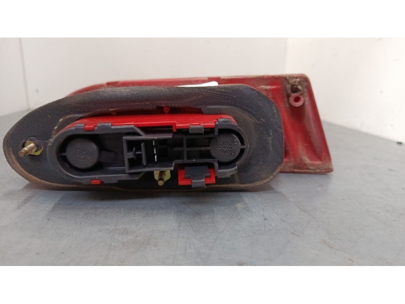 Recambio de piloto trasero porton derecho para alfa romeo 156 sportwagon (932_) 1.9 jtd (932b2b, 932b2c) referencia OEM IAM   